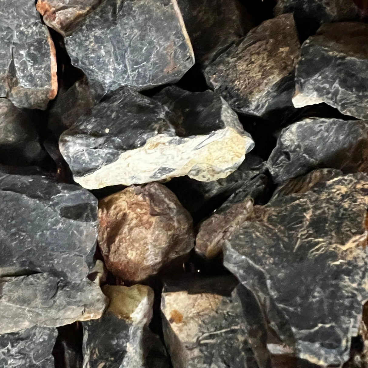 Black Onyx Raw - #original_alt_text#