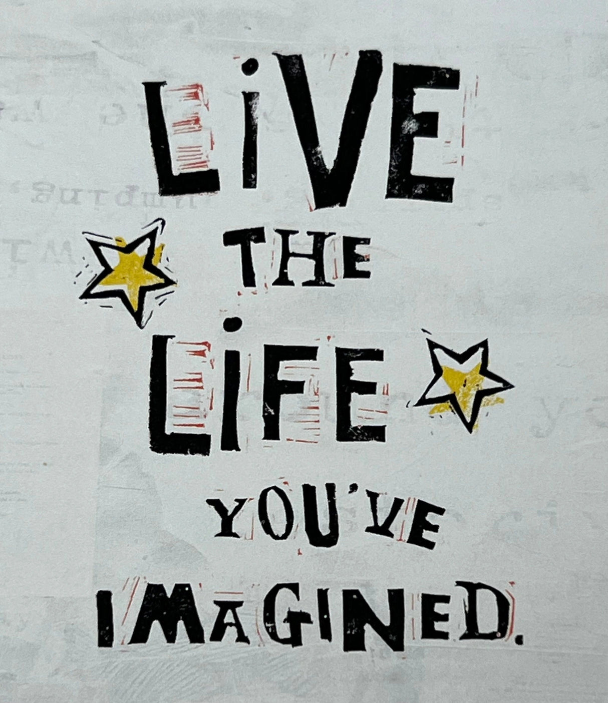Love the Life magnet with inspirational quote and two stars.