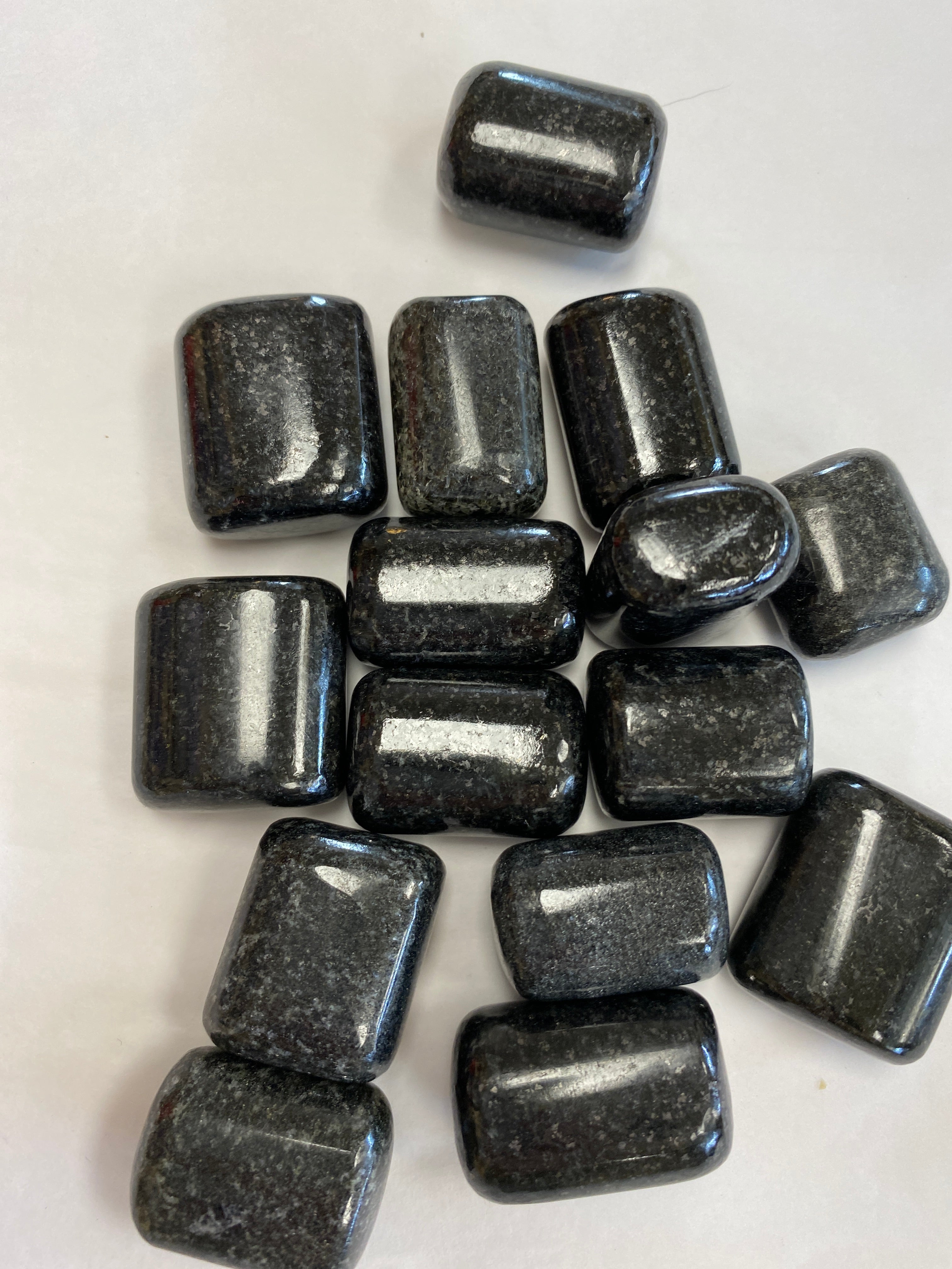 Black Rutile Tumbled