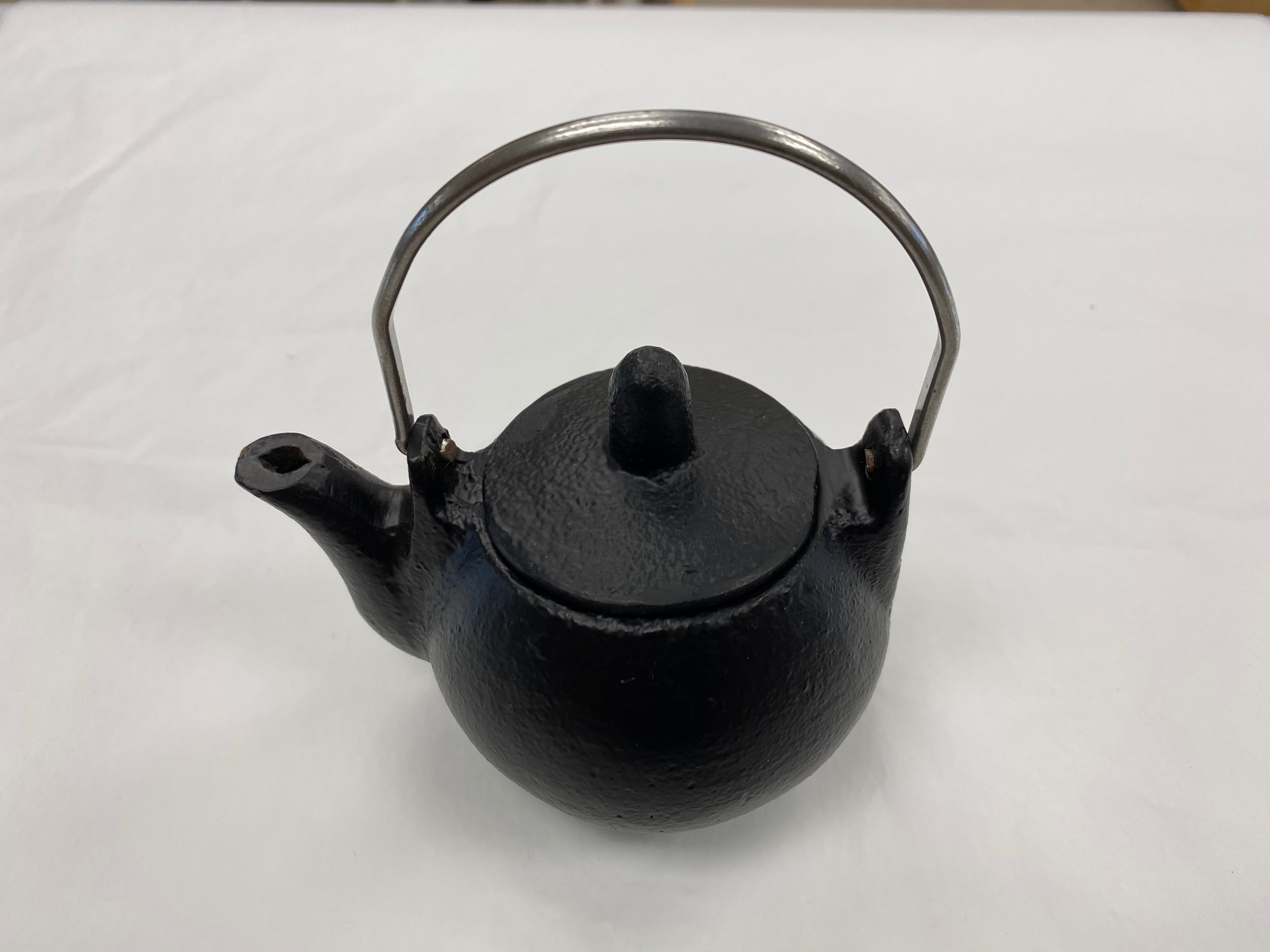 Cast Iron Teapot Mini