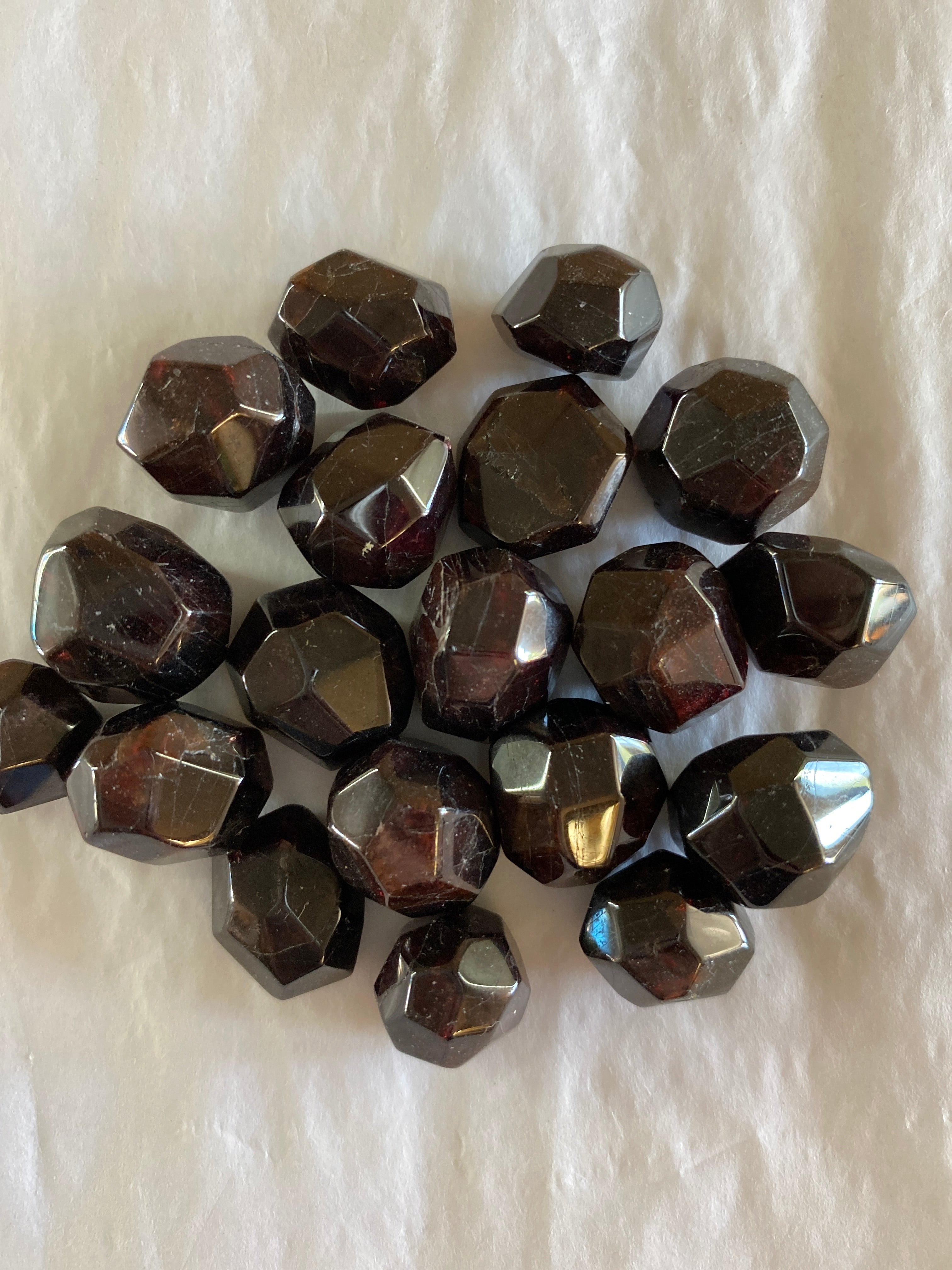 Garnet Polished Faceted Tumbled
