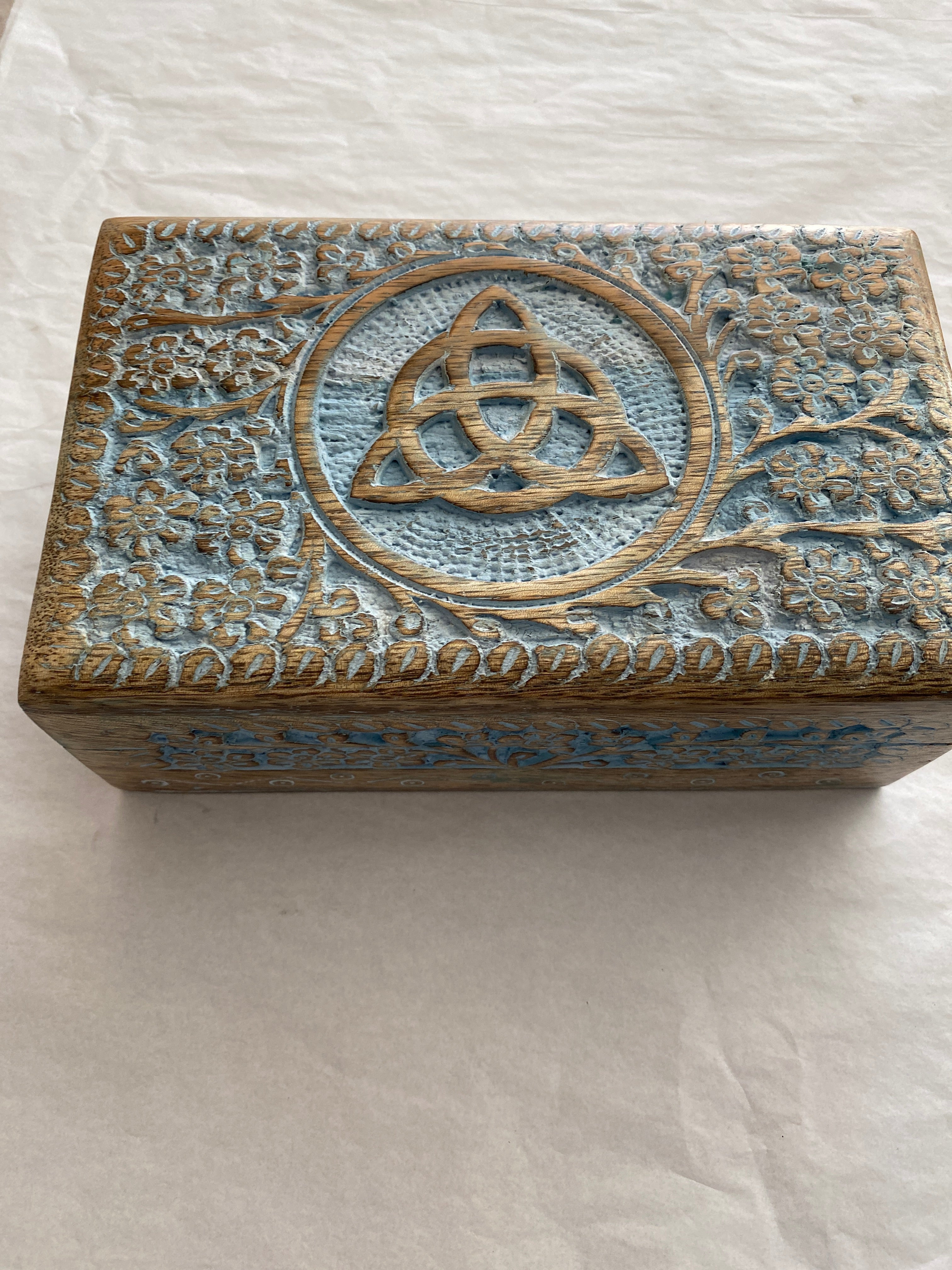 Triquetra Wood Box Blue