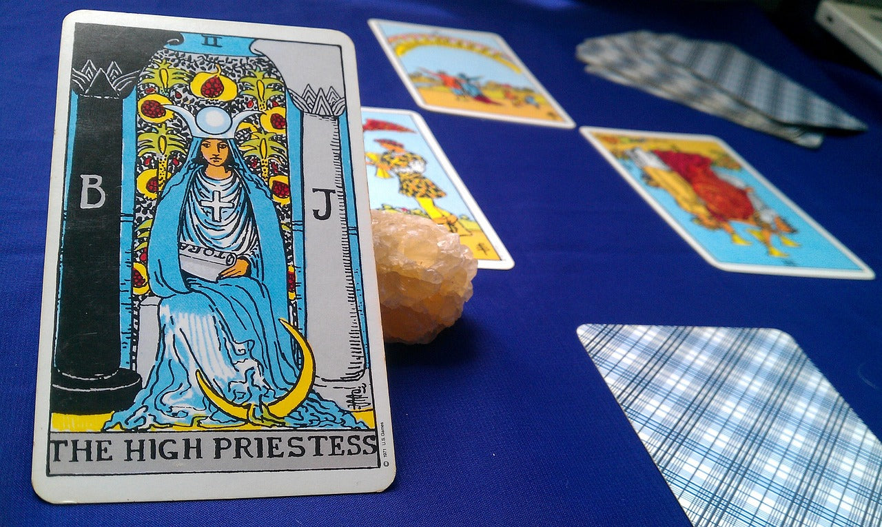 Awakening Inner Wisdom: Exploring Tarot Cards for Self-Discovery and Personal Growth