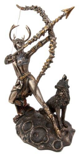 Statue of a archer with a bow and a wolf on a white background