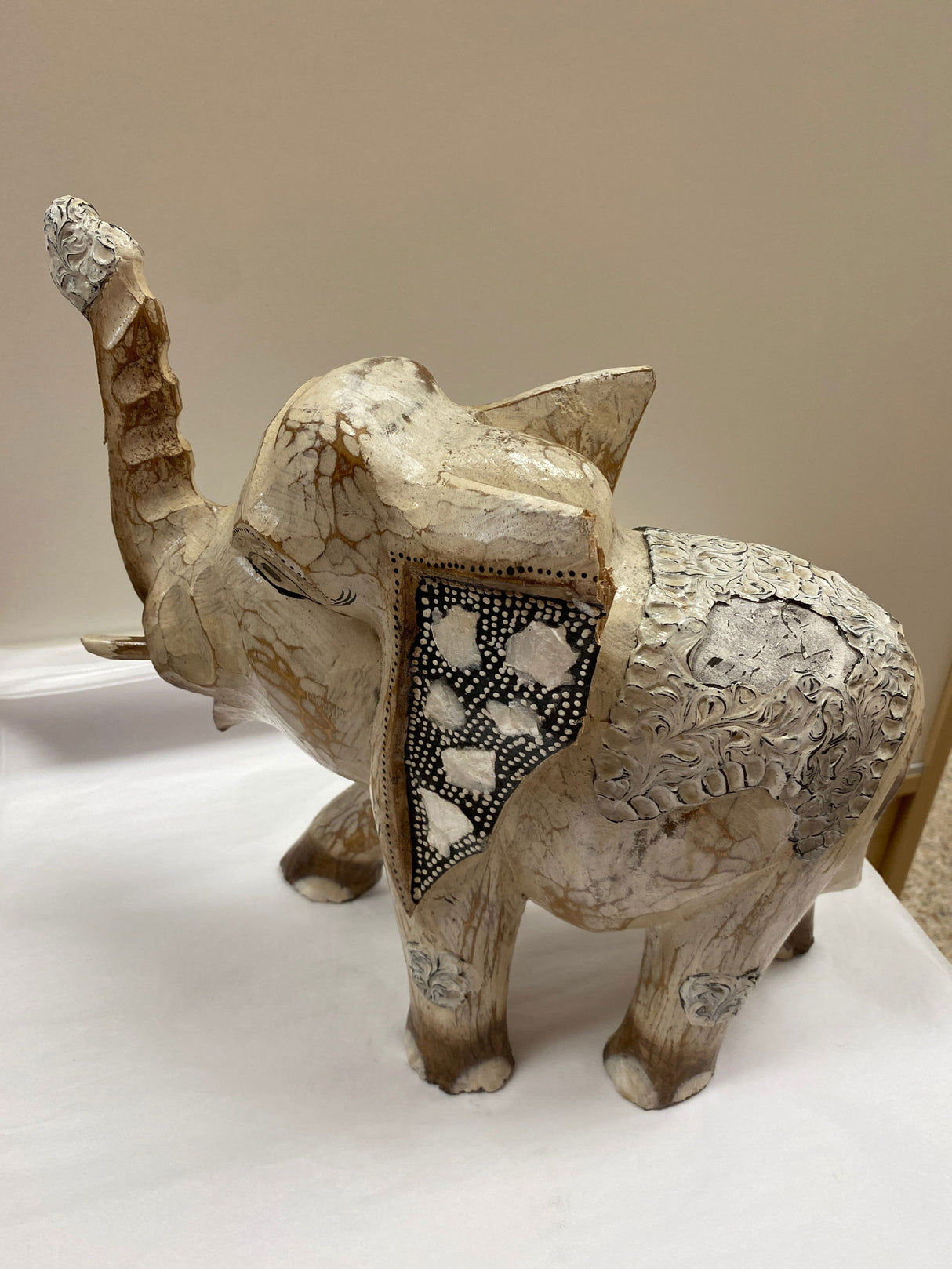 Elephant Walk Wood lg - 