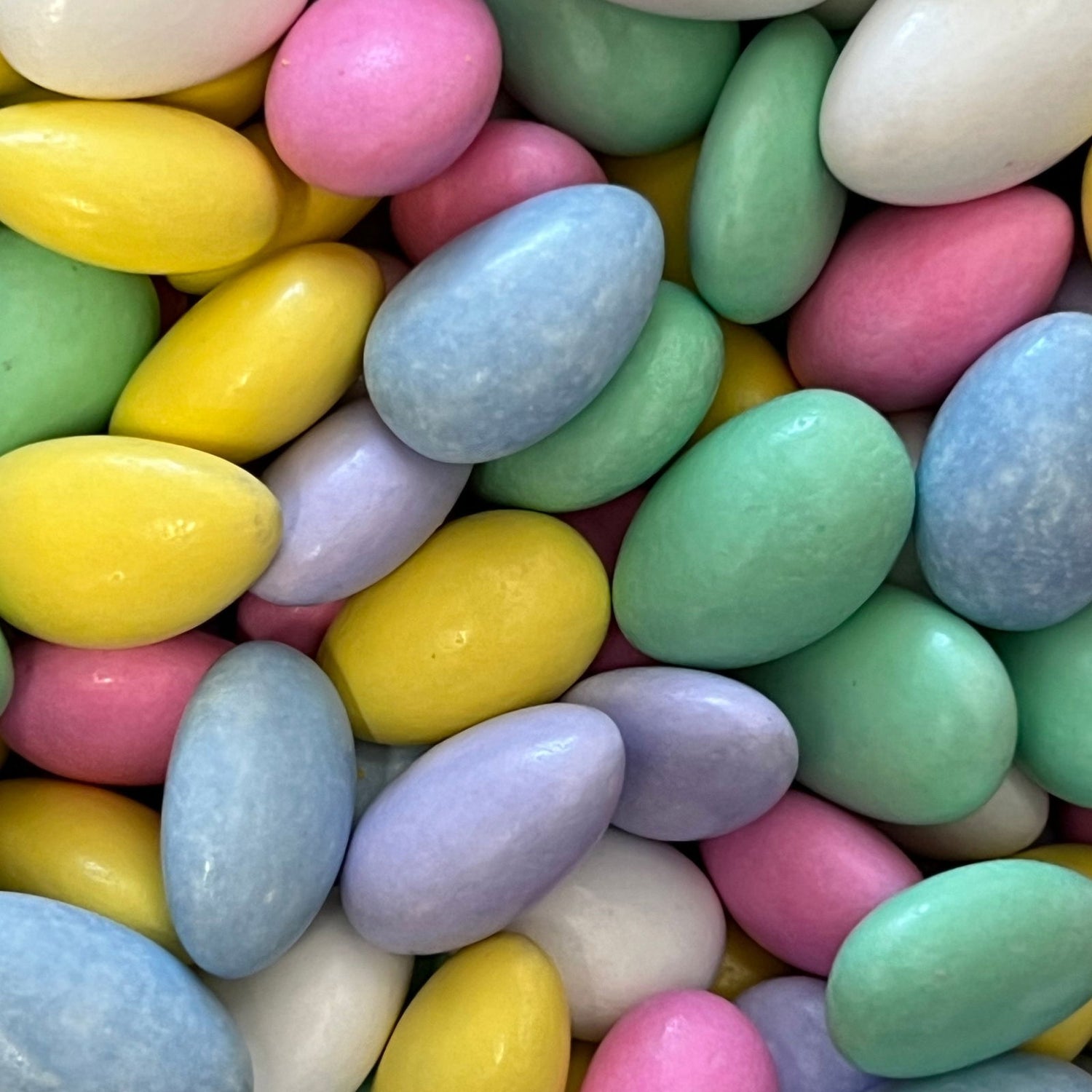 Jordan Almonds - Light pastel colored almonds Jordan almonds 