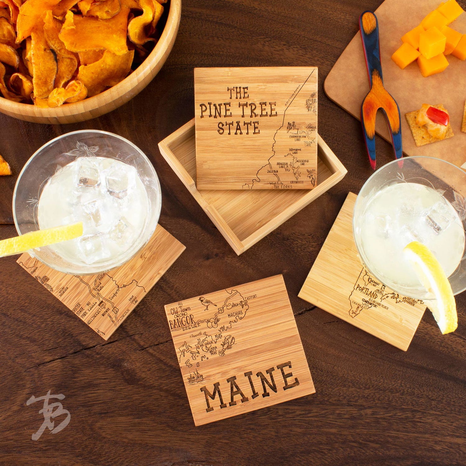 Maine Puzzle Bamboo 4-Pc. Coaster Set with Case - 