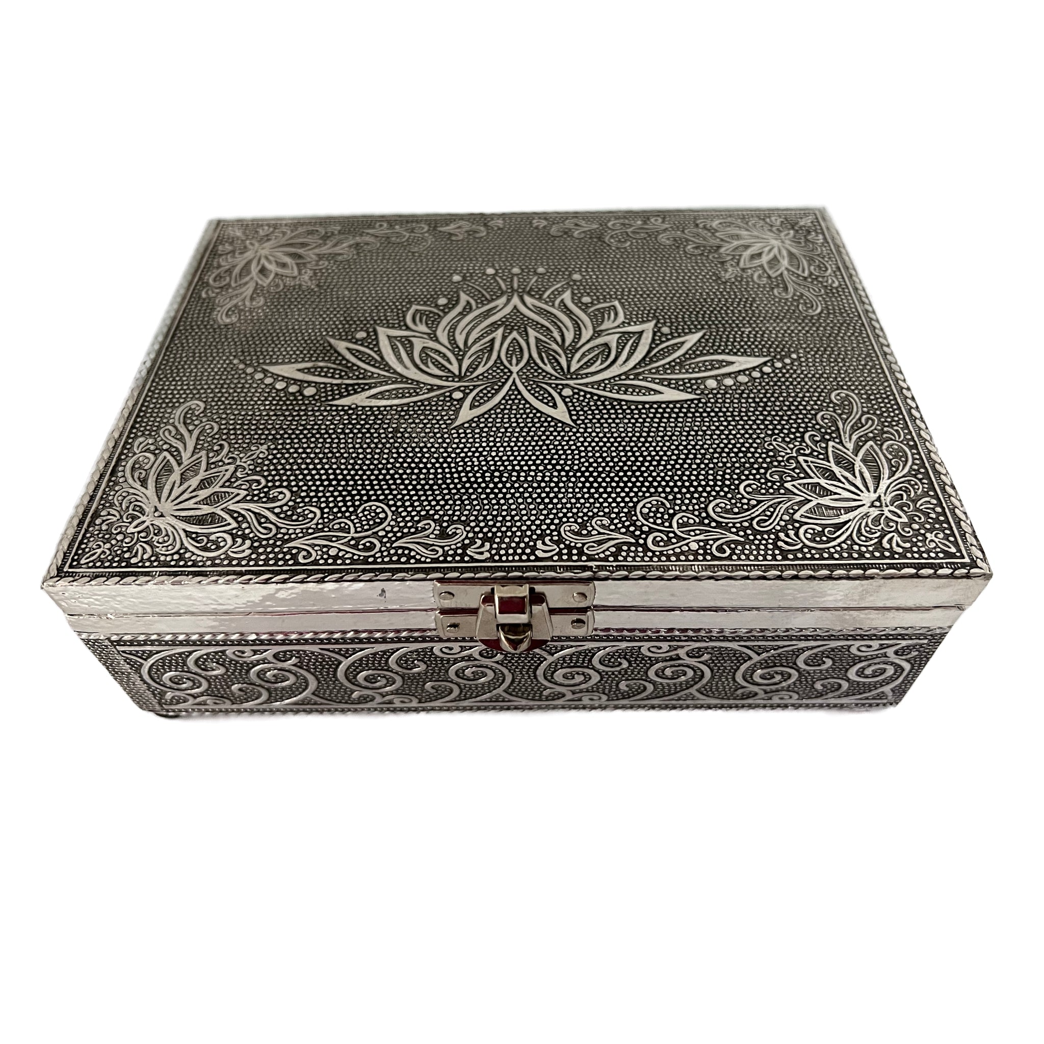 Silver metal box with louse flower engraved on top clasp in front 