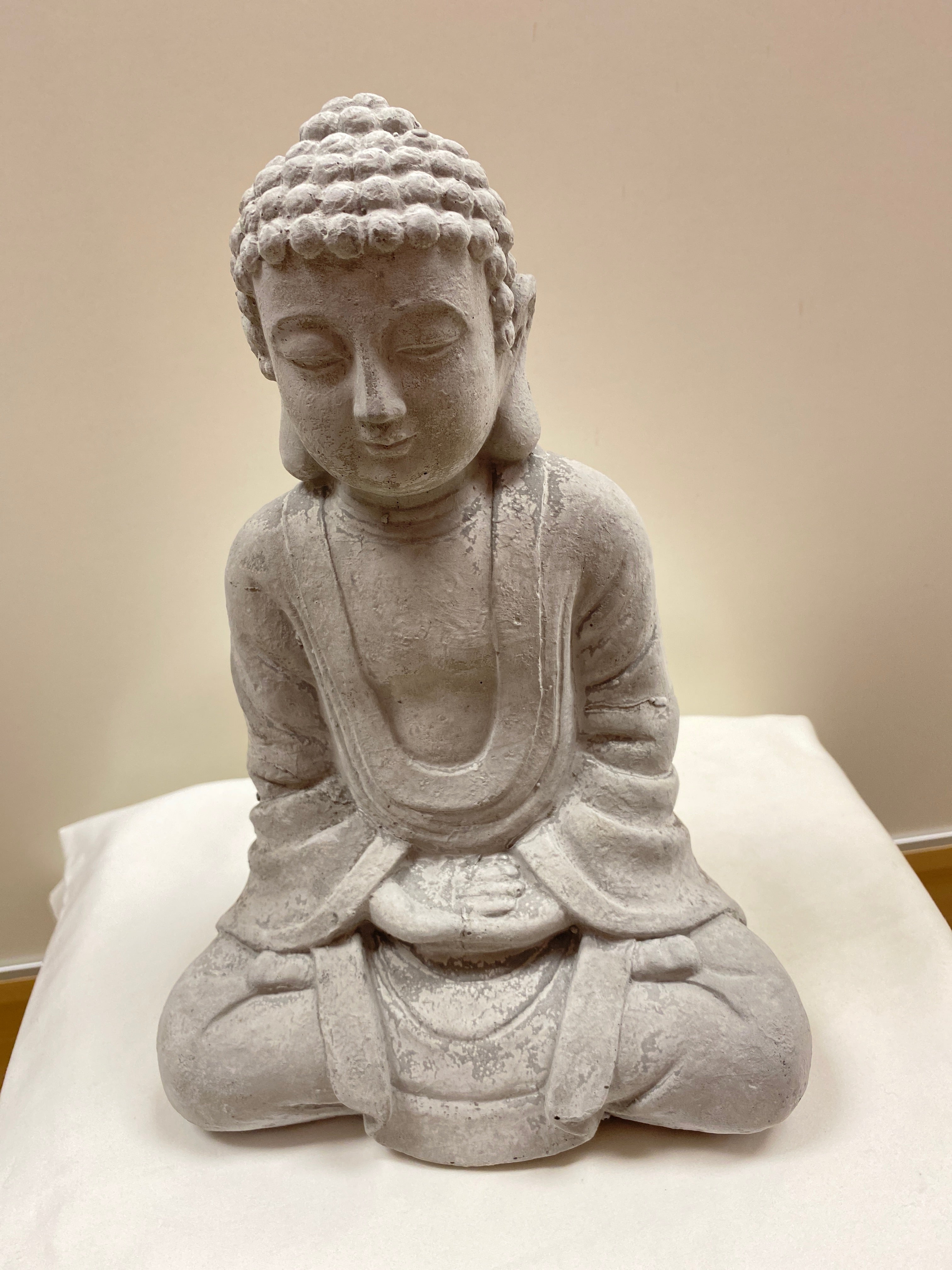 Sitting Buddha Statue Grey